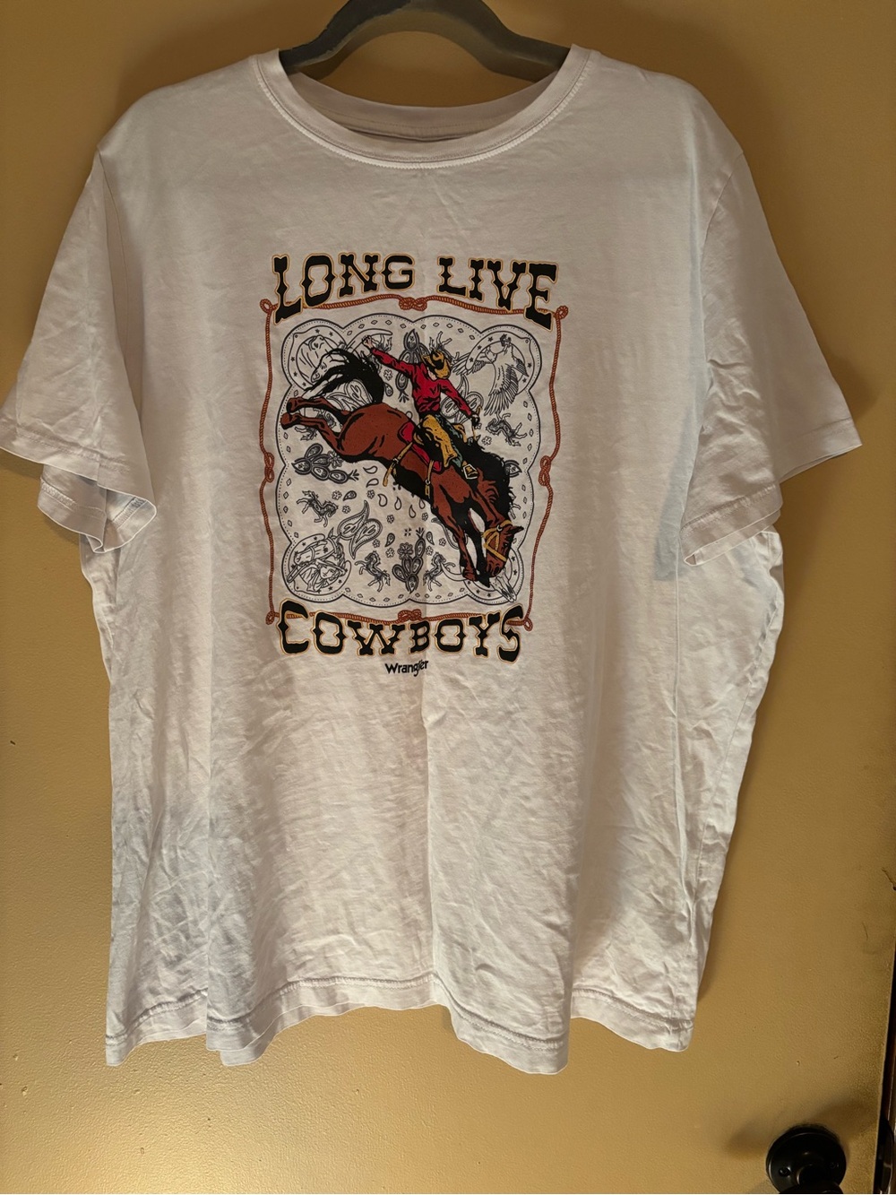 Wrangler White Short Sleeve 'Long Live Cowboys' Graphic Tee
